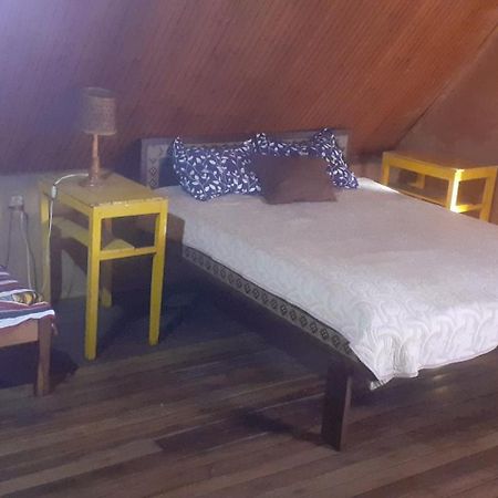 Le Karthala Chambres D'Hotes อันตานานารีโว ภายนอก รูปภาพ