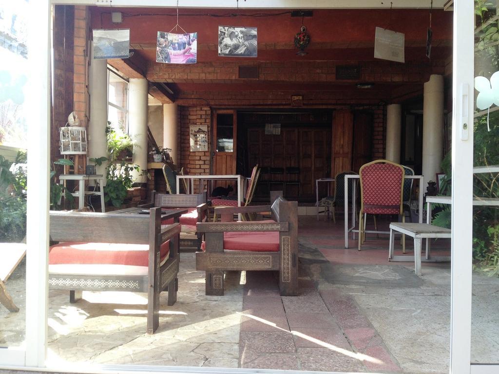 Le Karthala Chambres D'Hotes อันตานานารีโว ภายนอก รูปภาพ