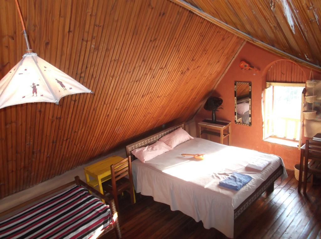 Le Karthala Chambres D'Hotes อันตานานารีโว ห้อง รูปภาพ